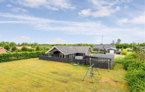 4 Bedroom Lovely Home In Tarm